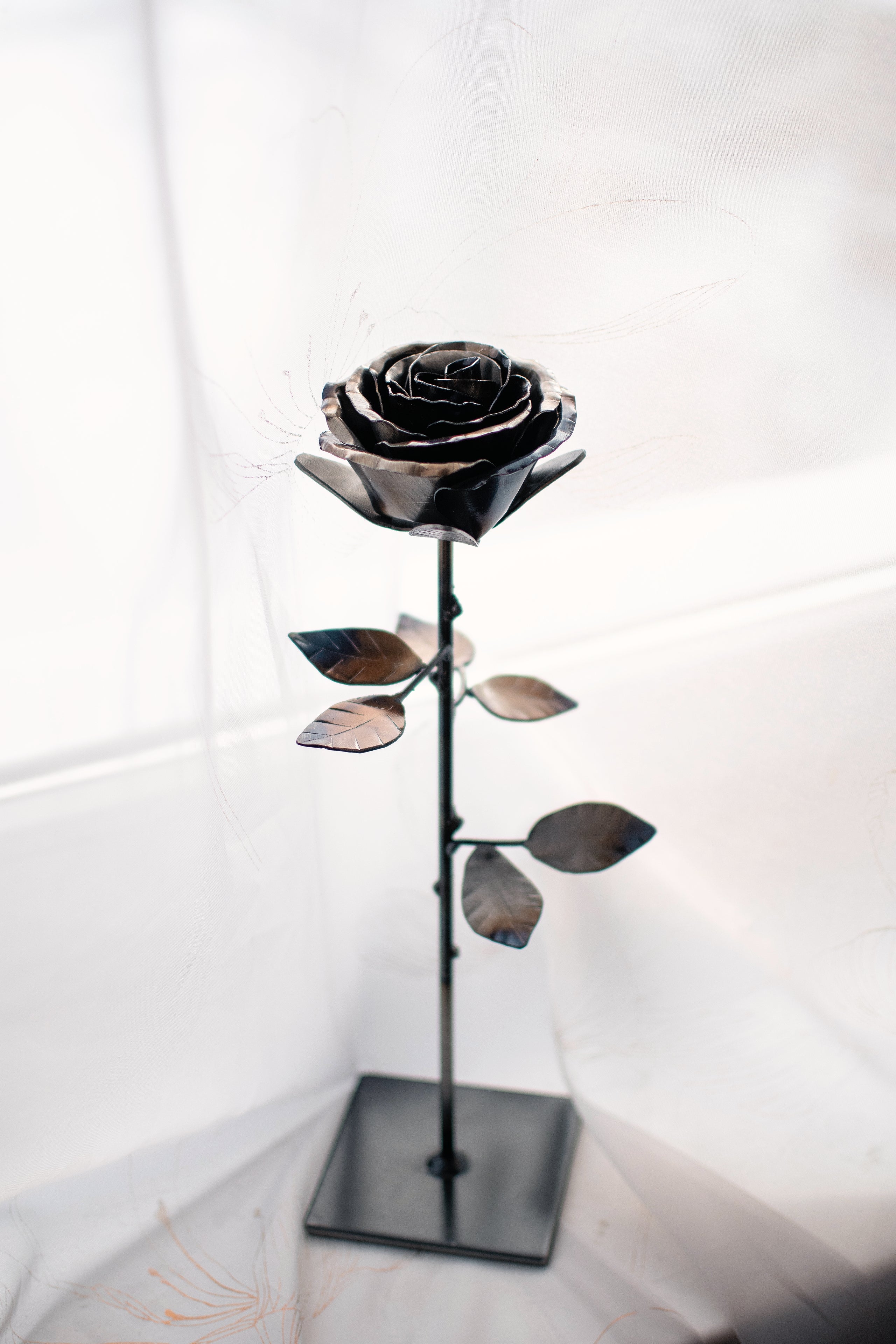 Metal Rose Classic