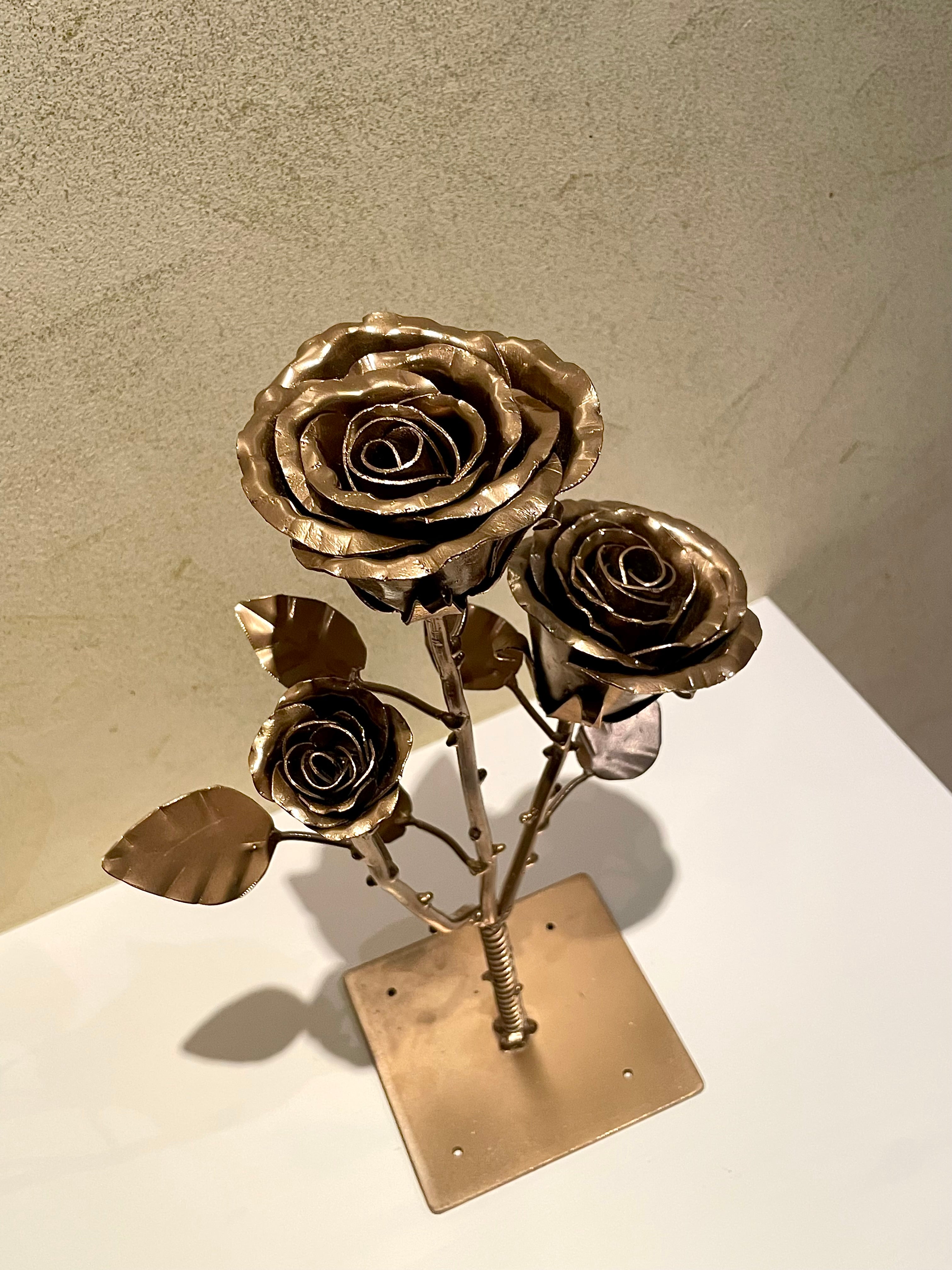 Golden Triple Rose